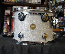 USED - DW USA Collectors Series 13" Maple Standard Tom w/ Rings & Mount - Vintage Classic Marine Pearl | 10x13"