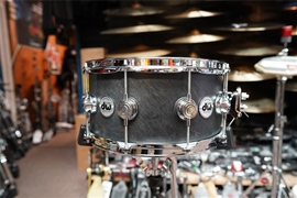 DW USA Collectors Series - Ebony Satin Oil - 6.5 x 14" Maple Snare Drum