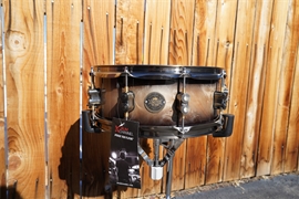 PDP Limited Edition - Charcoal Burst Lacquer - 5.5 x 14" Maple Snare Drum w/ Mapa Burl Outer