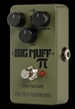 ELECTRO-HARMONIX   Green Russian Big Muff  Distortion/Sustainer Pedal