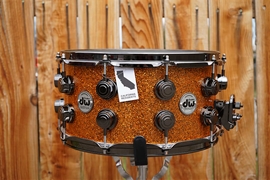DW Collectors Series Burnt Orange Glass w/ Black Nickel Hardware (2021) | 7 x 14" Maple Snare Drum