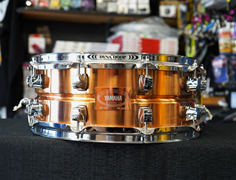 USED - Vintage Yamaha/Japan SD-6105 Copper Shell 5.5x14'' Snare Drum w/ Dyna Hoops
