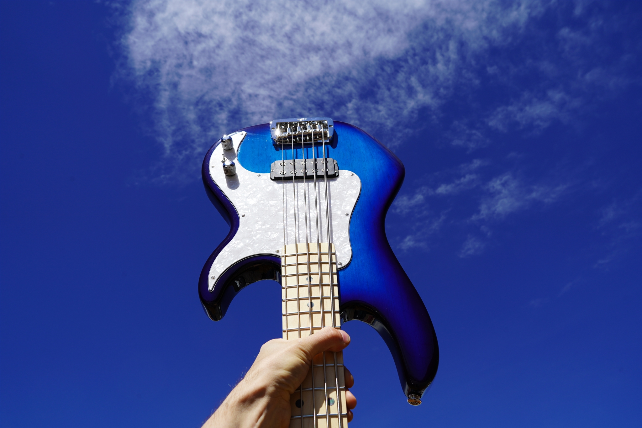 G&L USA Fullerton Deluxe Kiloton-5 Blueburst 5-String Electric Bass Guitar  