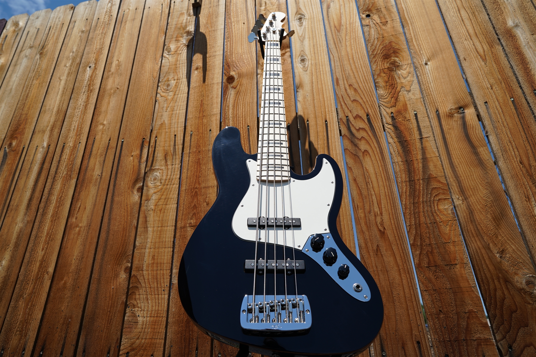 G&L USA JB-5 Jet Black w/Bound top  5-String Electric Bass Guitar  
