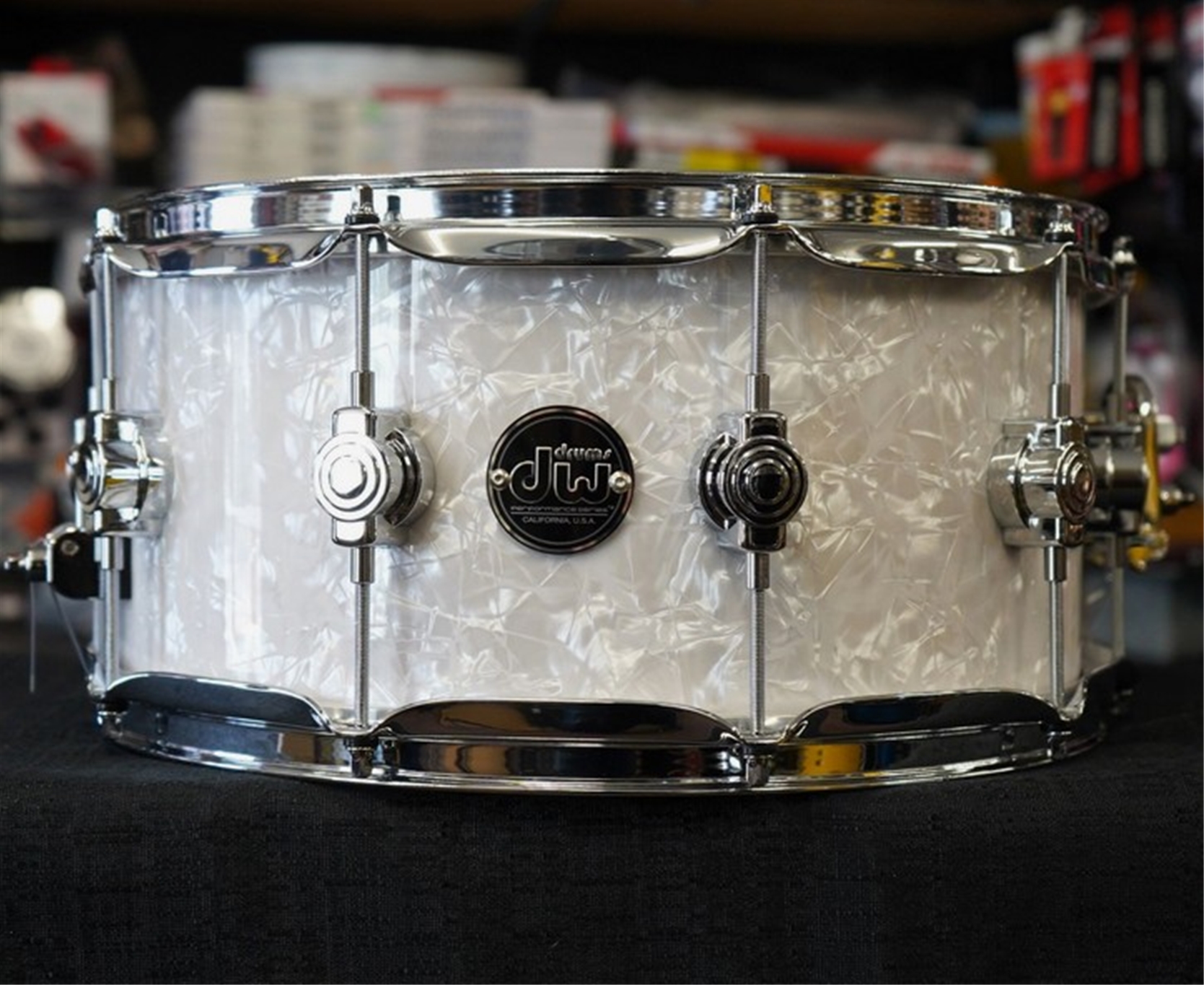 DW USA Performance Series 6.5x14" Pure Maple HVX Snare Drum - White Marine Pearl FP