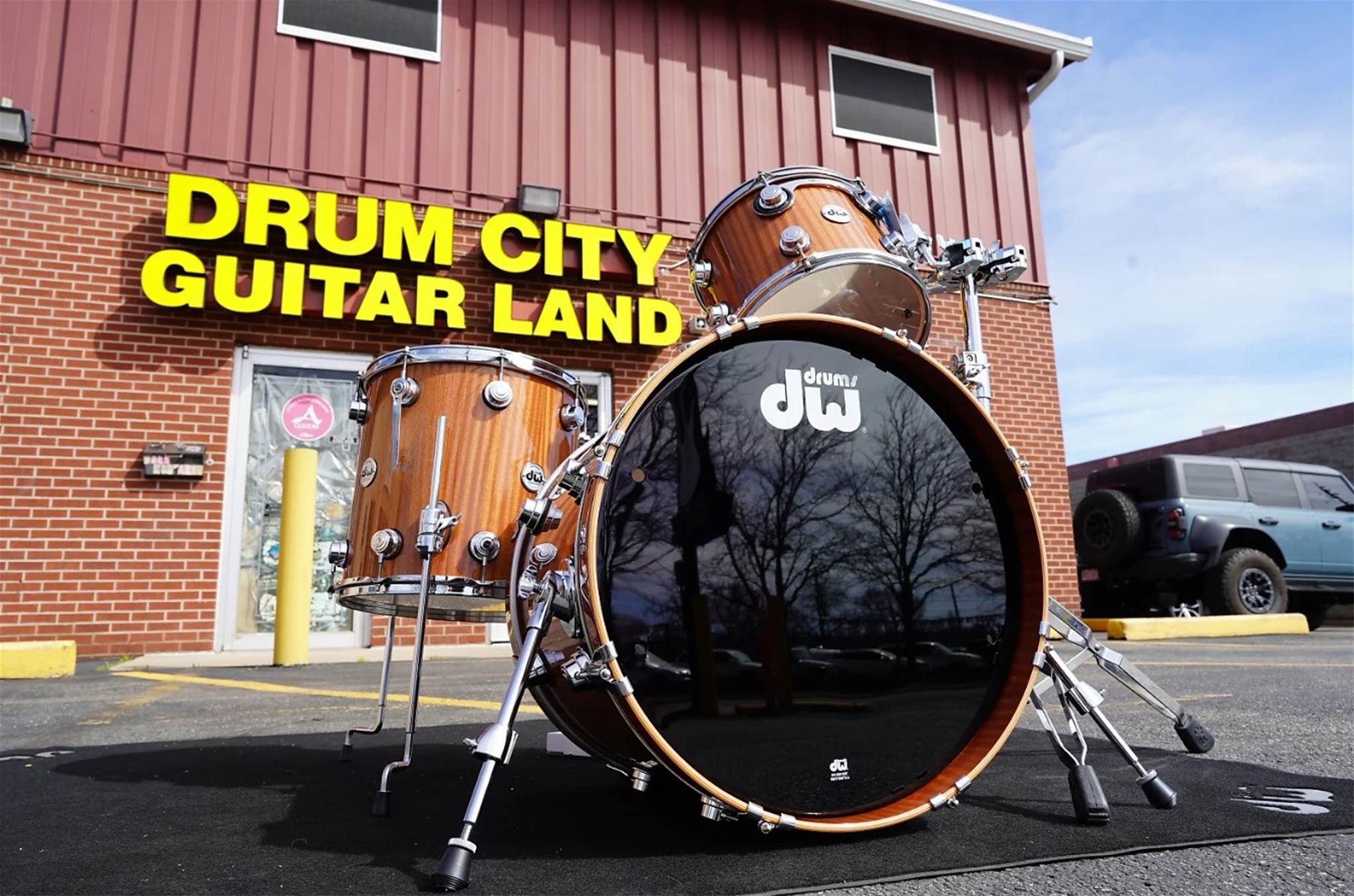 DW USA Collectors Series - Natural Lacquer Custom - 3pc Maple/Mahogany Shell Pack