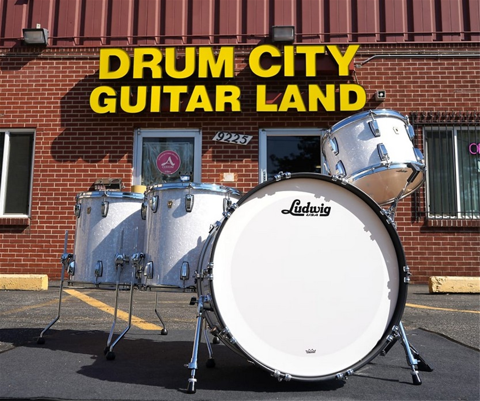 USED - Ludwig USA Classic Maple Series 4pc Shell Pack - White Marine Pearl