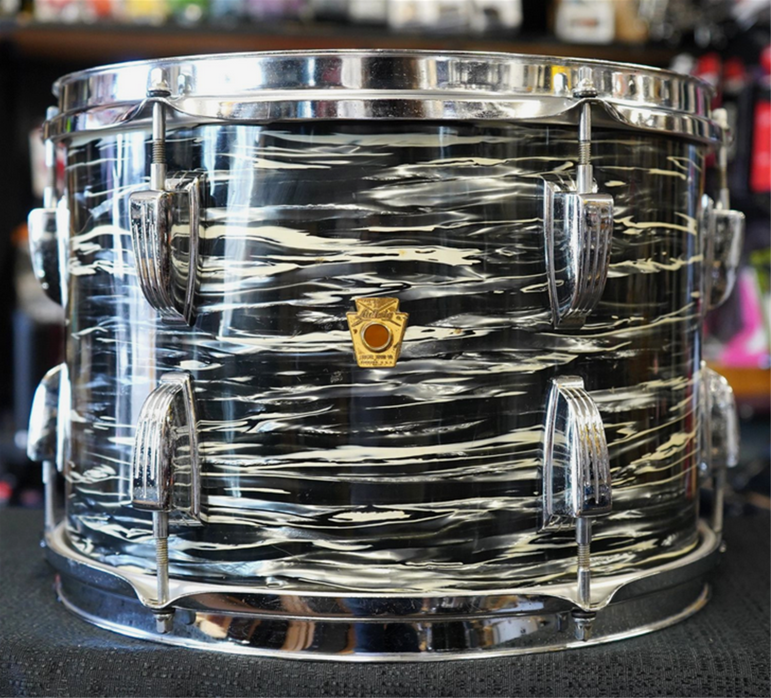 USED - Vintage 1969 Ludwig USA 13" Maple Tom - Black Oyster Pearl + Keystone Badge | 9x13"