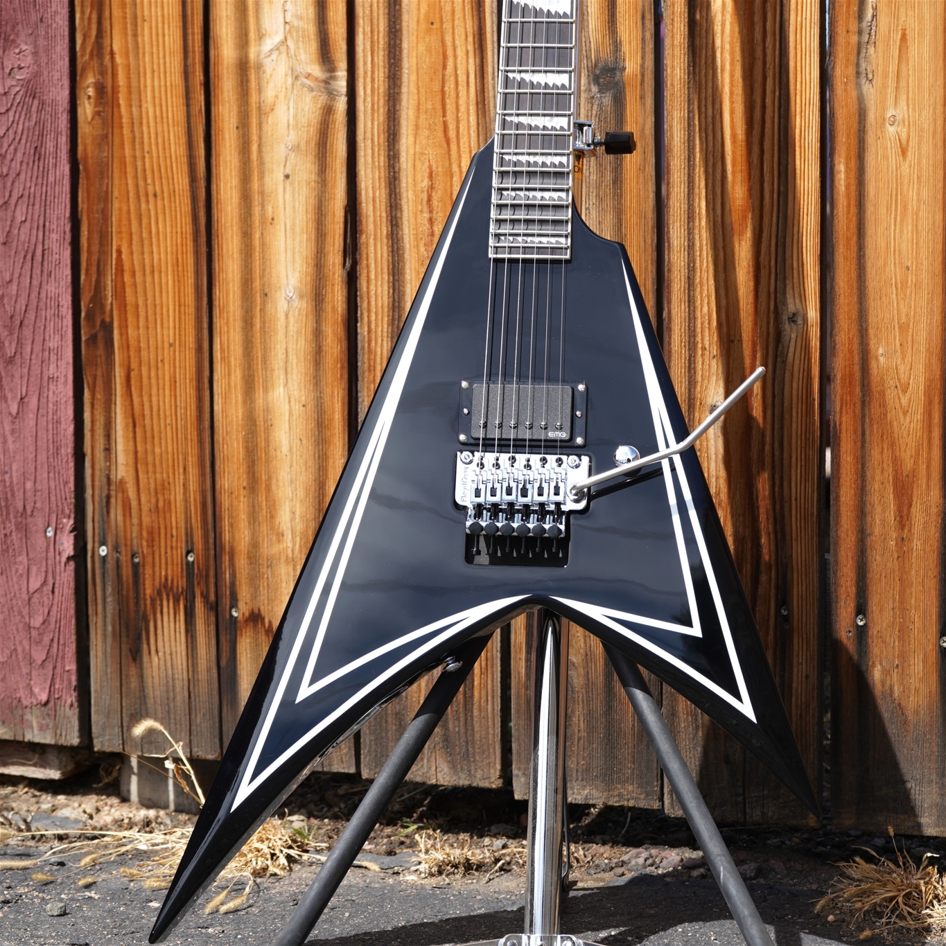 LTD SIGNATURE ALEXI SAWTOOTH SE Black w/White Pinstripe 6-String Electric Guitar 2026