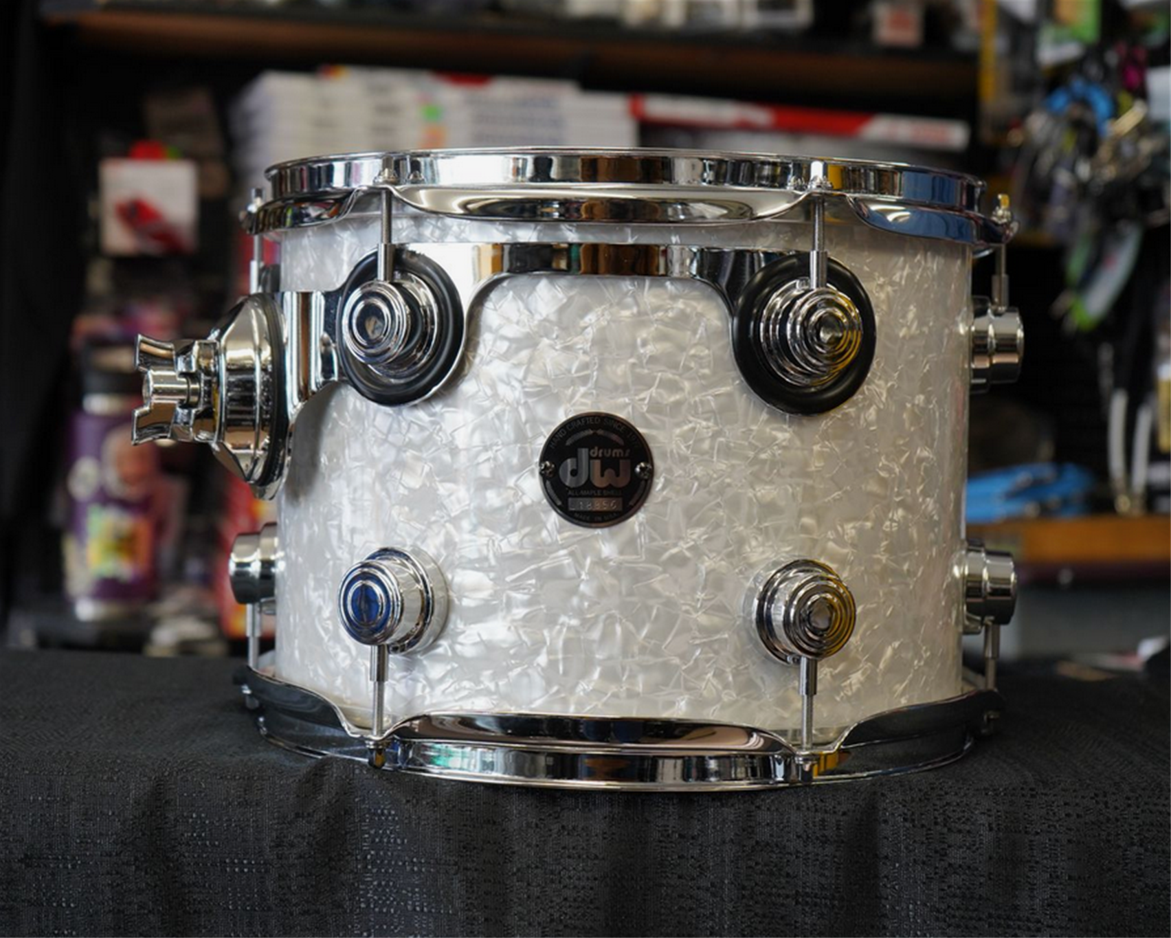USED - DW USA Collectors Series 12" Maple Standard Tom w/ Rings & Mount - Vintage Classic Marine Pearl | 9x12"