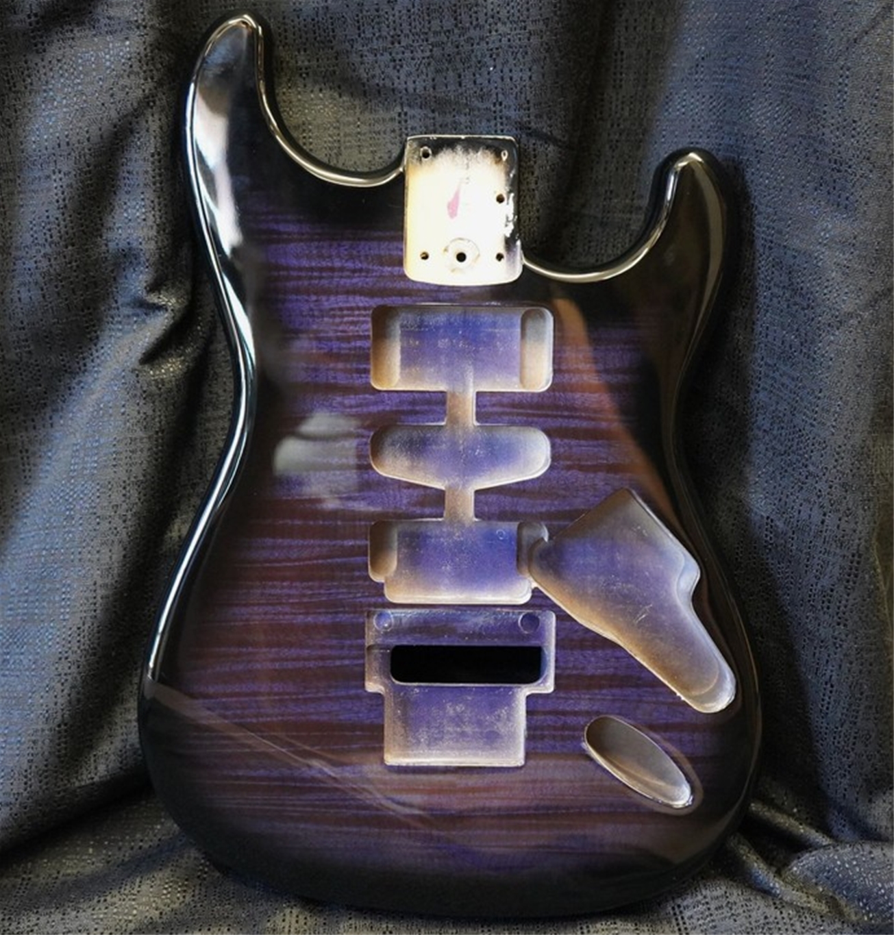 1993 Fender/Japan HRR 60s Purple Foto Flame Guitar Body NOS