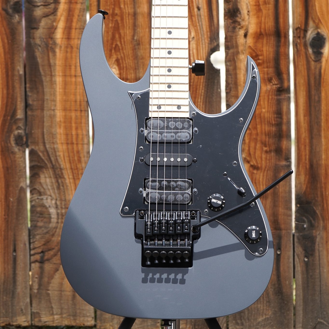 IBANEZ   Genesis RG 550 GRF  Gray Metallic Flat 6-String Electric Guitar 2026