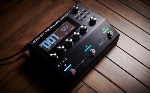 BOSS  GT-1000CORE Multi-effects Processor  