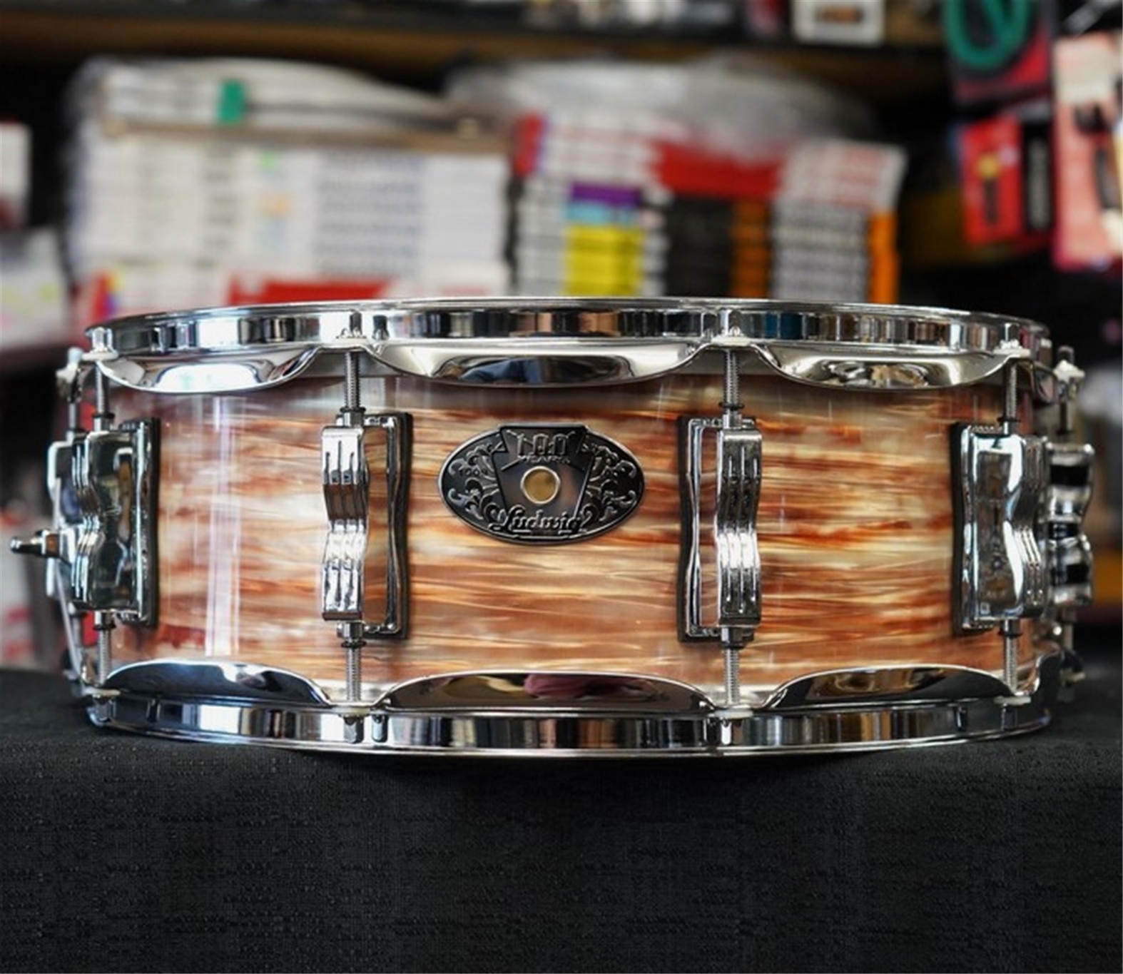 Ludwig USA Classic Maple LS-401-XXPO 100th Anniversary 1964 Jazz Festival Reissue 5x14 Snare Drum - Pre-Aged Pink Oyster Pearl