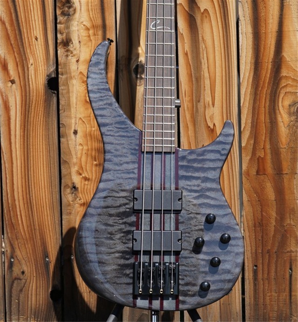 Peavey CIRRUS 4 Flame Maple Trans Black 35S 4-String Bass w/ Case