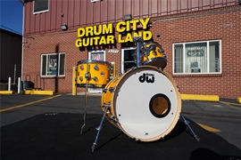 USED - DW USA Collectors Series Pure Maple 3pc Shell Pack - Twisted Yellow Silk w/ Chrome Hardware