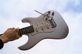 	G&L USA Comanche Silver Metallic   Satin Frost 6-String Electric Guitar 2022