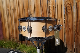 DW Design Series - Natural Satin Lacquer - 6 x 14" Maple Snare Drum