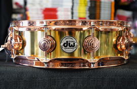 DW USA Collectors Series 4x14" Bell Brass Snare Drum (3mm Seamless Shell) w/ Copper Hardware