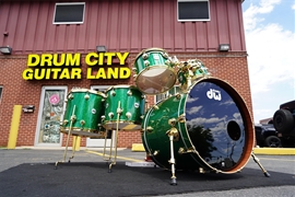 USED - DW USA Collectors Series - Green Glass Sparkle - 5pc Maple/Mahogany Shell Pack w/ Gold Hdw.