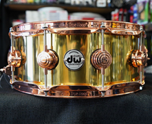 DW USA Collectors Series 5.5x14" Bell Brass Snare Drum (3mm Seamless Shell) w/ Copper Hardware