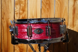 Rogers USA Dyna-Sonic 5" x 14" Red Ripple Snare Drum