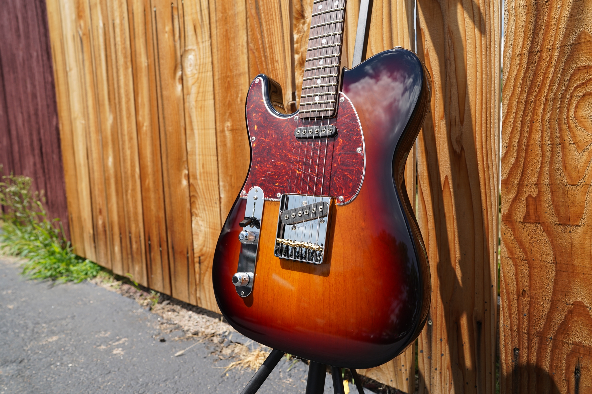 G&L USA  ASAT CLASSIC 3-Tone Sunburst Left Handed  6-String Electric Guitar 2022