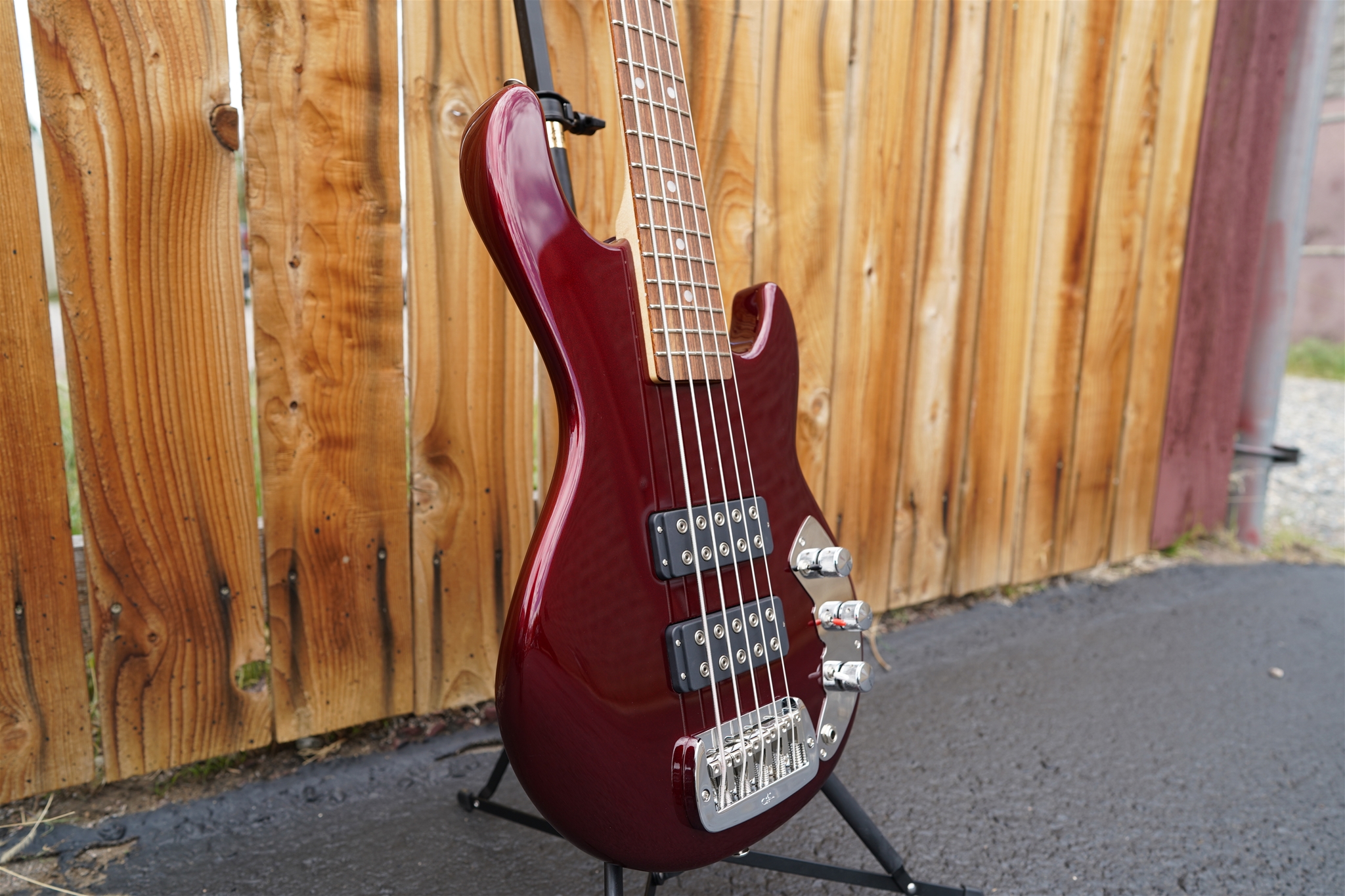 G&L USA Series 750 CLF Research L2500 Ruby Red Metallic 5String