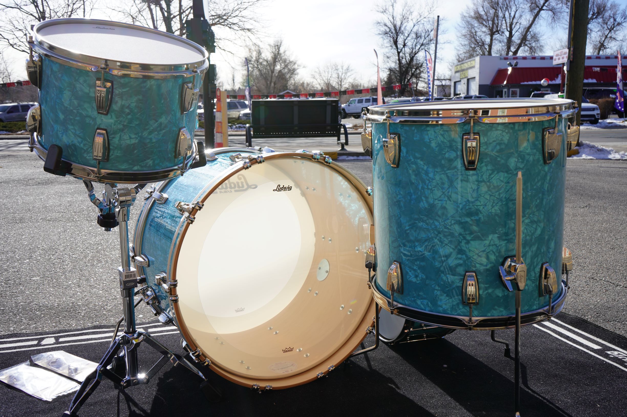 Ludwig Classic Maple 4pc Shell Pk. Glacier Blue Vintage Select