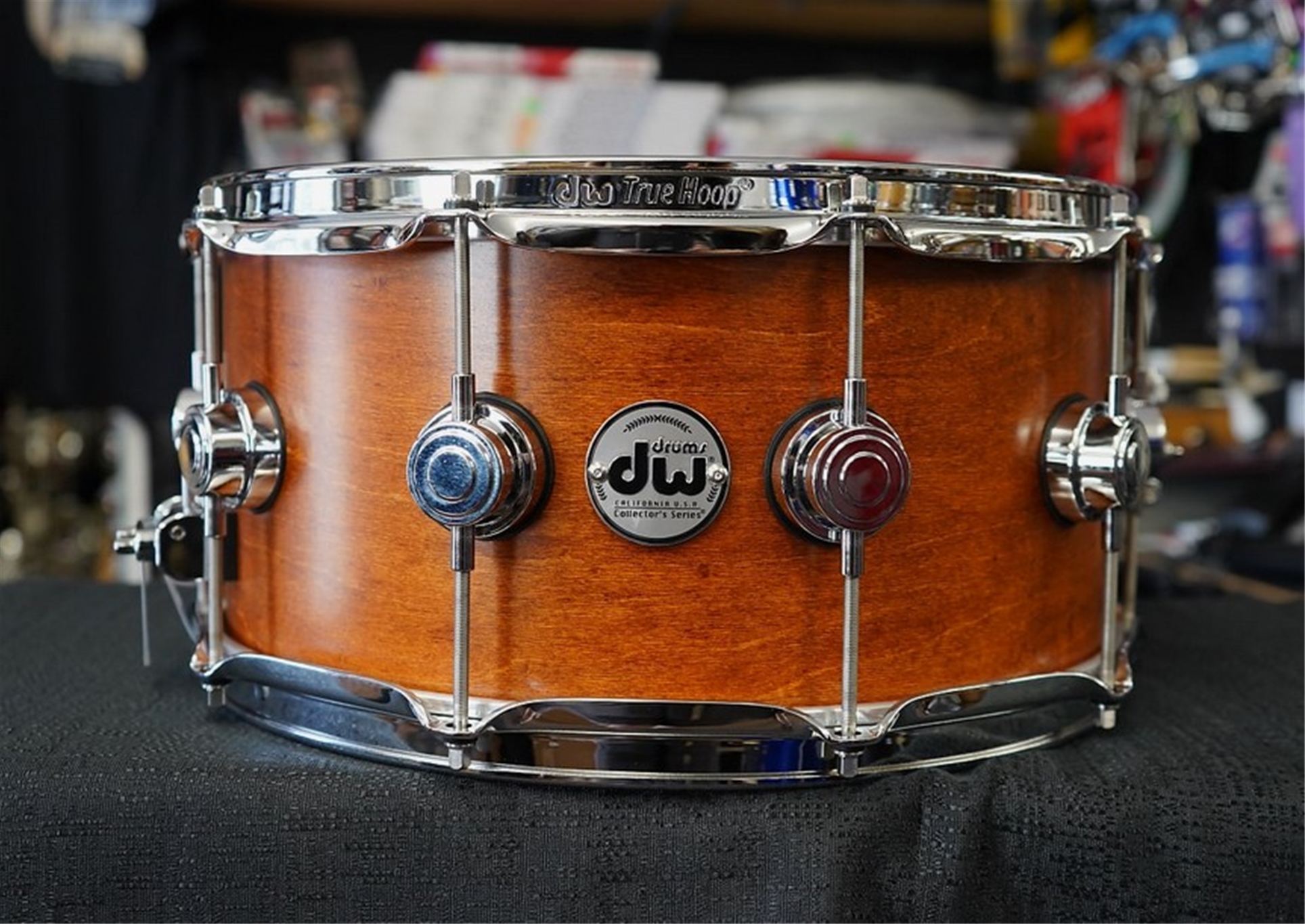 DW USA Collectors Series - Intense Honey Satin Oil - 6.5 x 14" Maple Snare Drum w/ Chrome Hardware