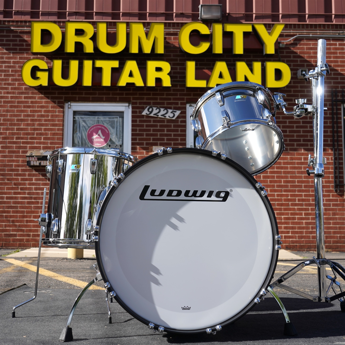 Ludwig USA Stainless Steel Pro Beat 3pc Shell Pack w/ Chrome Hardware | 13", 16", 24"