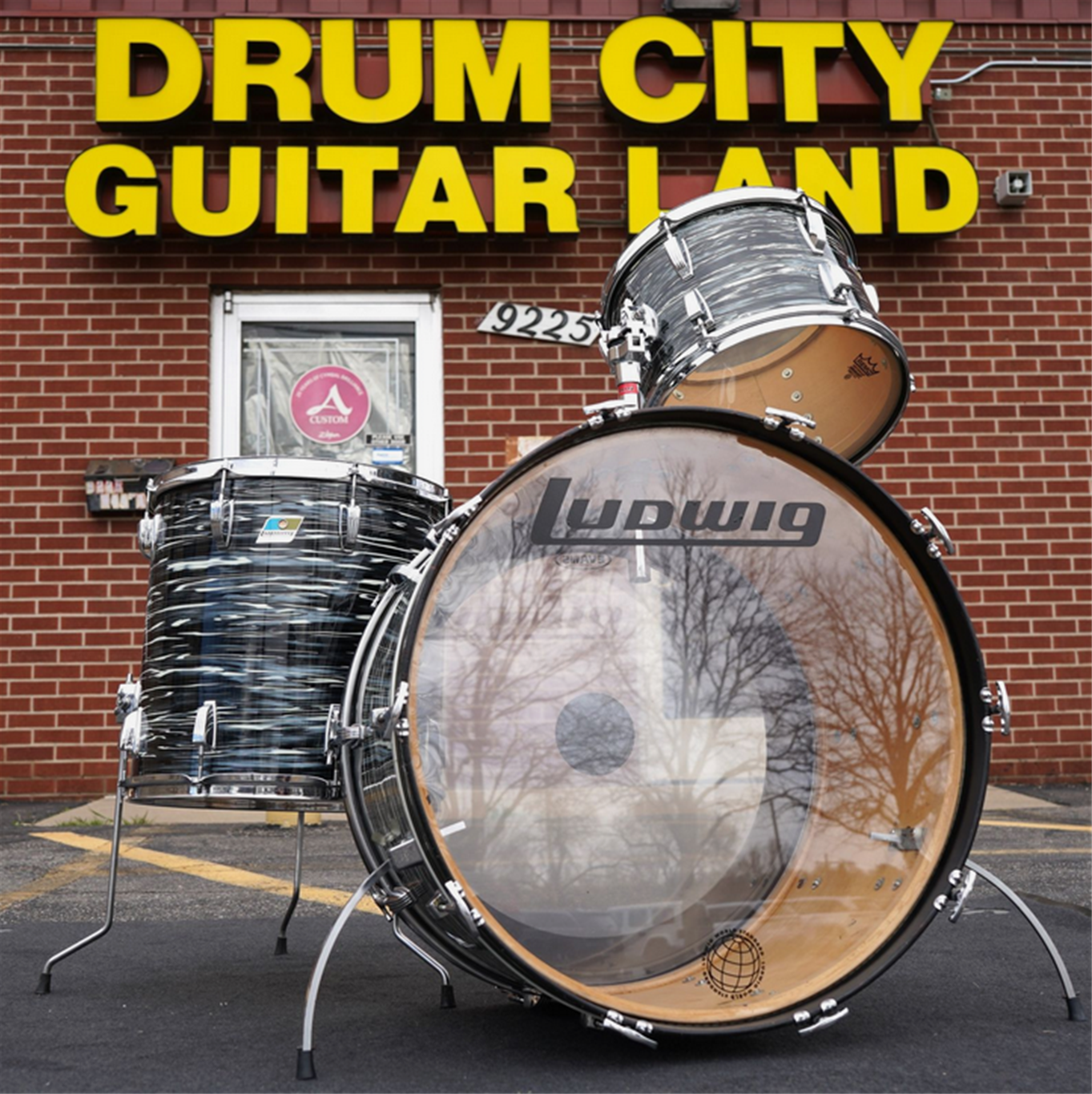 USED - Vintage 1970 Ludwig USA 3PC. Classic Pro Beat 3PLY Maple Shell Pack - Black Oyster Pearl | 13", 16", 24"