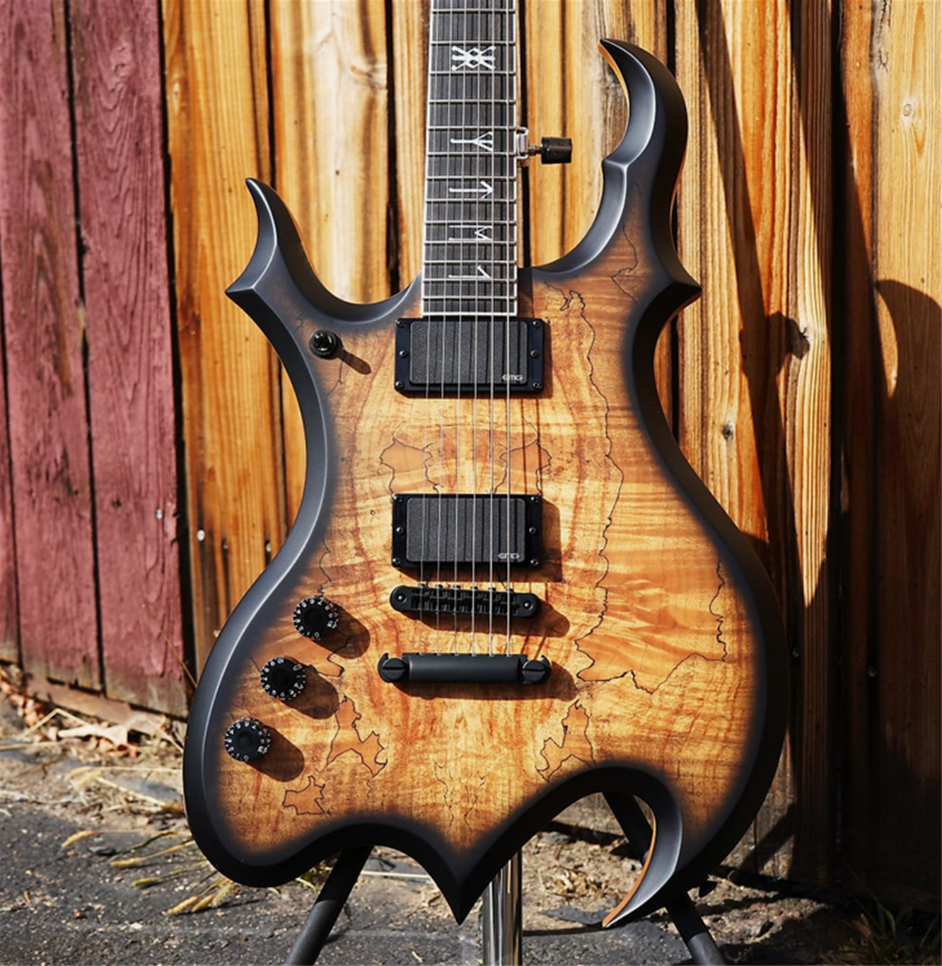 Wylde Audio Wrathmaker Spalted Maple with Black Burst Left Handed  6-String Electric Guitar 2025