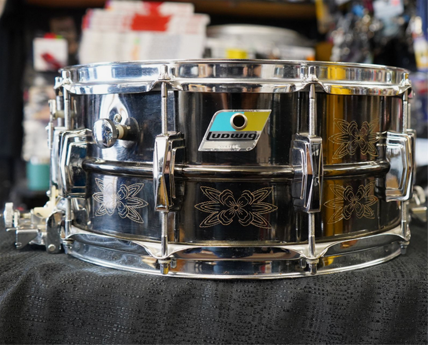 Vintage 1979 Ludwig USA Engraved Black Beauty Super Sensitive 6.5x14" Seamless Brass Snare Drum