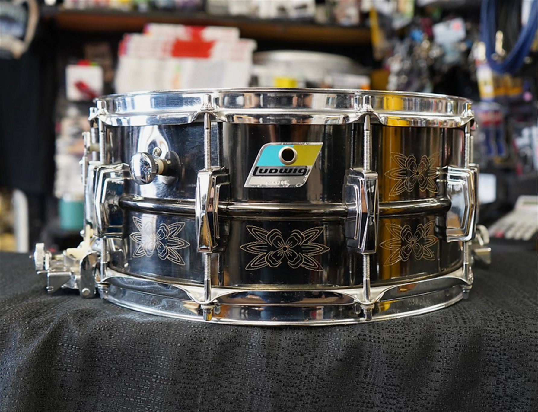 USED - Vintage 1979 Ludwig USA Engraved Black Beauty Super Sensitive 6.5x14" Seamless Brass Snare Drum